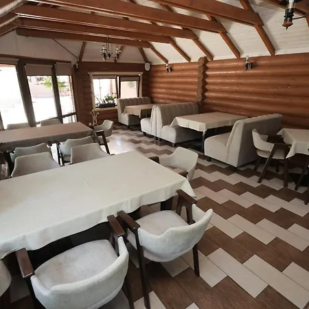 ельдорадо Bed & Breakfast 3*