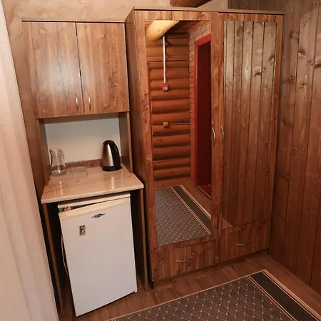 ельдорадо Bed & Breakfast Solochin