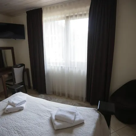Bed & Breakfast ельдорадо Solochin